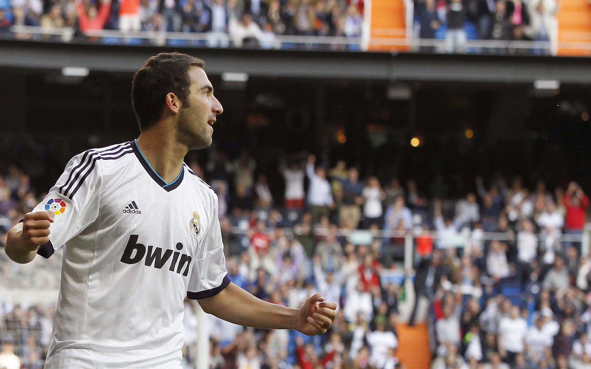 自由式滑雪世锦赛精彩落幕,新秀崛起老将坚守