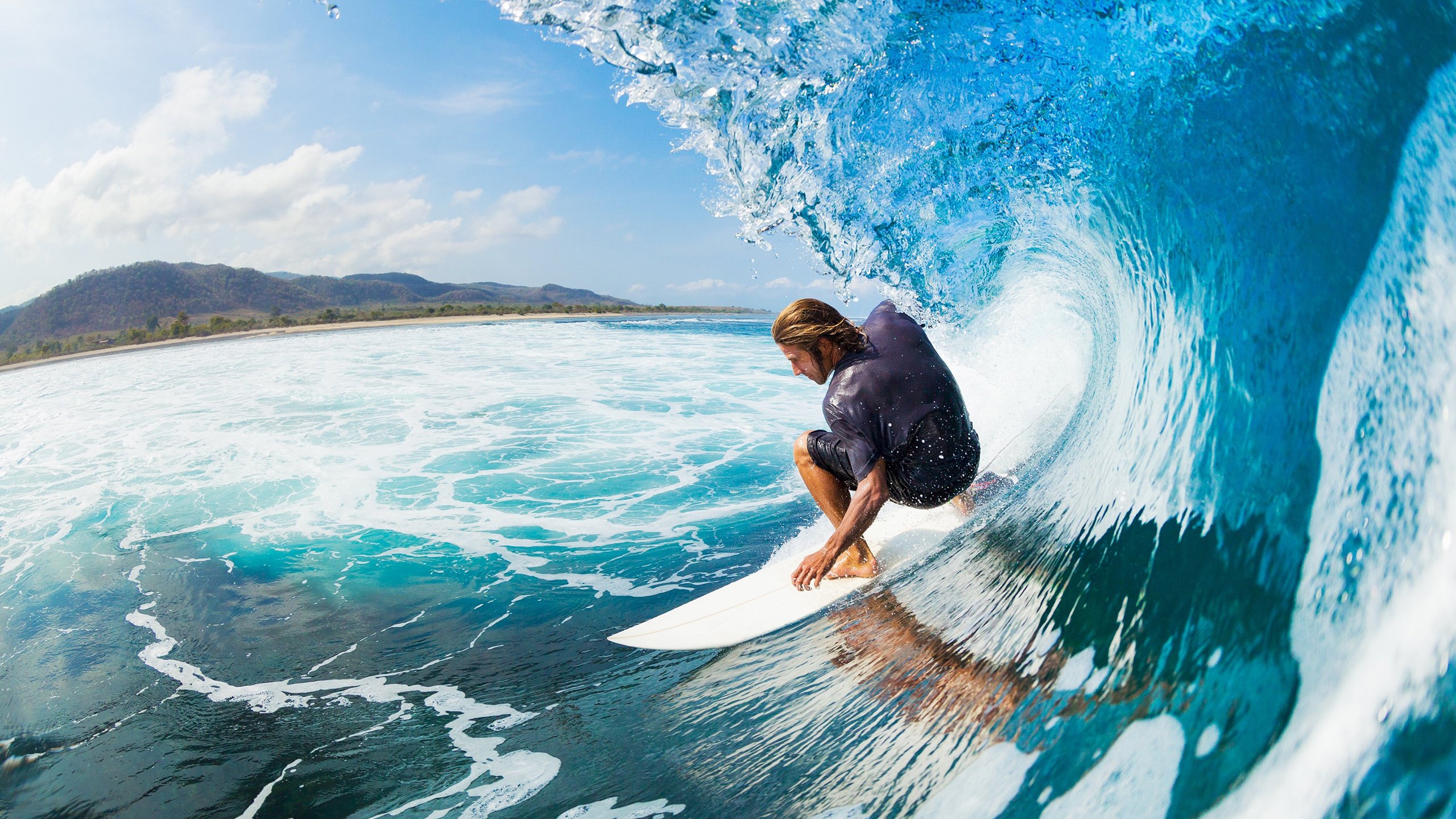 阿尔卡拉斯横扫对手强势晋级 美网男单赛场再掀青春风暴